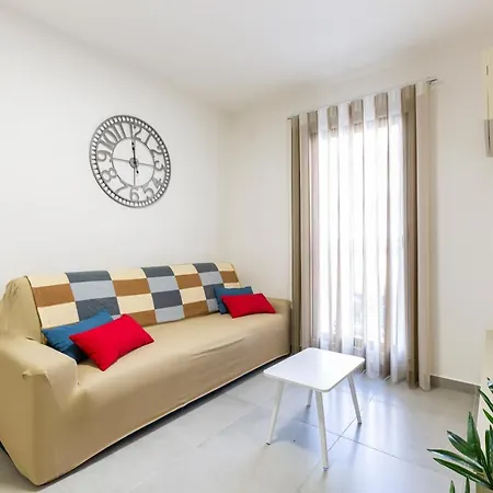Διαμέρισμα Lovely & Spacious With King Sized Bed & Ac By 360 Estates