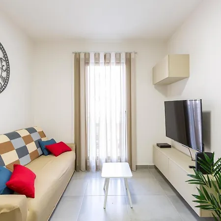 Lovely & Spacious With King Sized Bed & Ac By 360 Estates Msida